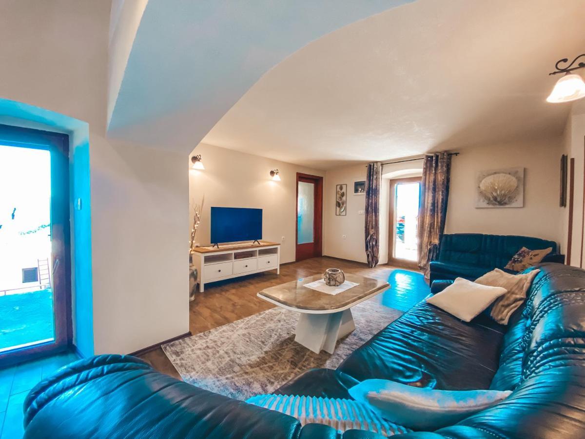 Holiday Home Istra Plomin Εξωτερικό φωτογραφία